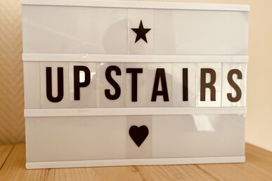 Upstairs ist umgezogen 